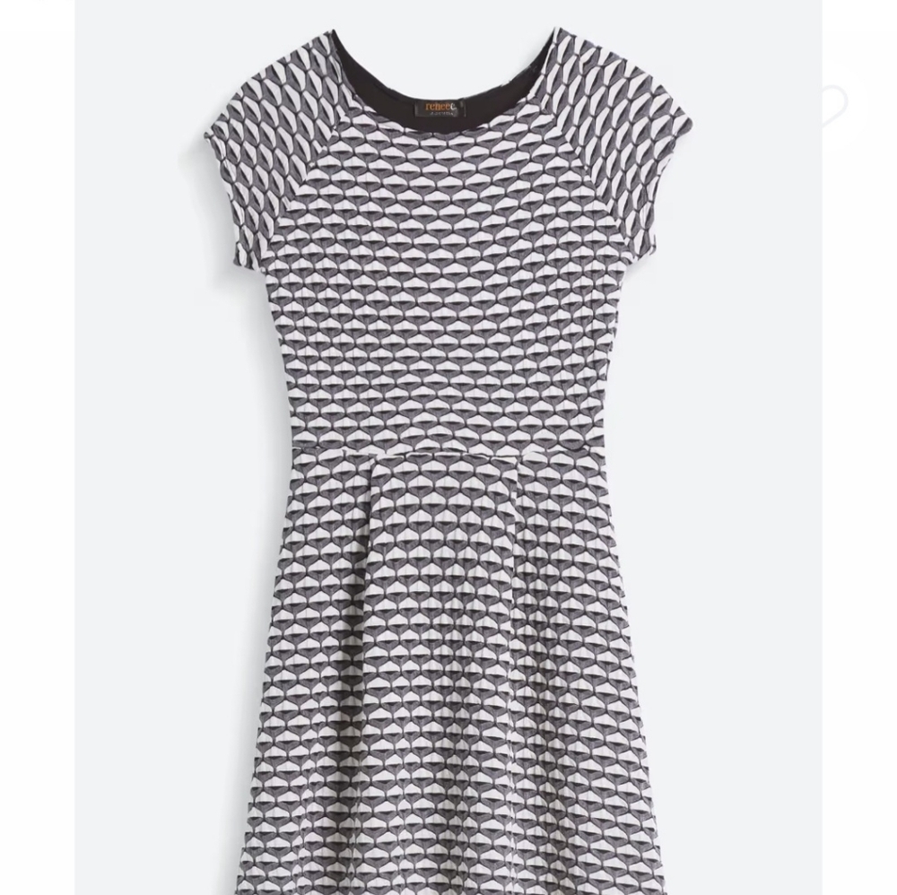 Renee C Black and White Sheath Midi Dress